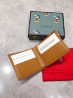Gucci x Disney 602547 米奇聯名短夾 原工廠豬紋牛皮 滾邊設計