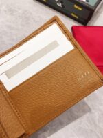Gucci x Disney 602547 米奇聯名短夾 原工廠豬紋牛皮 滾邊設計