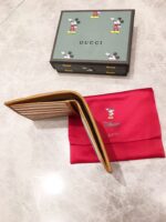 Gucci x Disney 602547 米奇聯名短夾 原工廠豬紋牛皮 滾邊設計