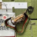 Gucci精品仿製Bamboo竹節包迷你款原廠皮雙肩帶設計高質感時尚686864