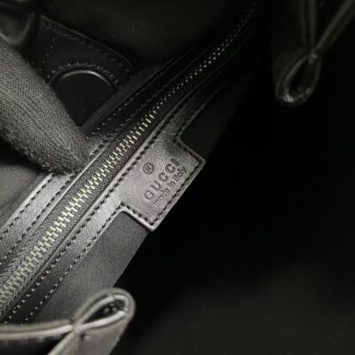 Gucci精品仿製黑色新款日常托特包鏈條包帶休閒廓形收納空間大746210