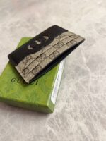 Gucci高仿男士小卡包GG Supreme帆布互扣雙G標識時尚配飾701425