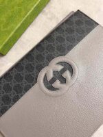 Gucci 男士手包 723320 GG Supreme帆布 鏤空互扣式雙G細節 高端原單