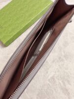 Gucci 男士手包 723320 GG Supreme帆布 鏤空互扣式雙G細節 高端原單