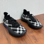Burberryy復刻戰馬系列男士針織休閒運動鞋