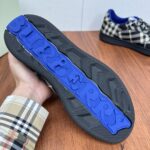 Burberryy博柏利高仿精品酷·飒格紋Terrace運動鞋男款