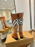 Burberryy博柏利一比一仿版經典格紋長靴焦糖色