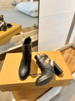 Burberryy博柏利精品仿製格紋靴英倫高跟優雅經典