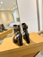 Burberryy博柏利精品仿製格紋靴英倫高跟優雅經典