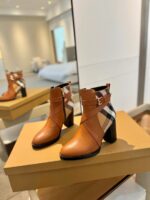 Burberryy博柏利一比一仿版格紋靴焦糖色高跟經典款