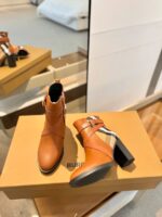 Burberryy博柏利一比一仿版格紋靴焦糖色高跟經典款