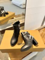 Burberryy博柏利一比一仿版格紋靴黑色經典款