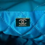 Chanel 高仿 Mini 22 手提包深藍迷你版2023春夏法式優雅AS3980