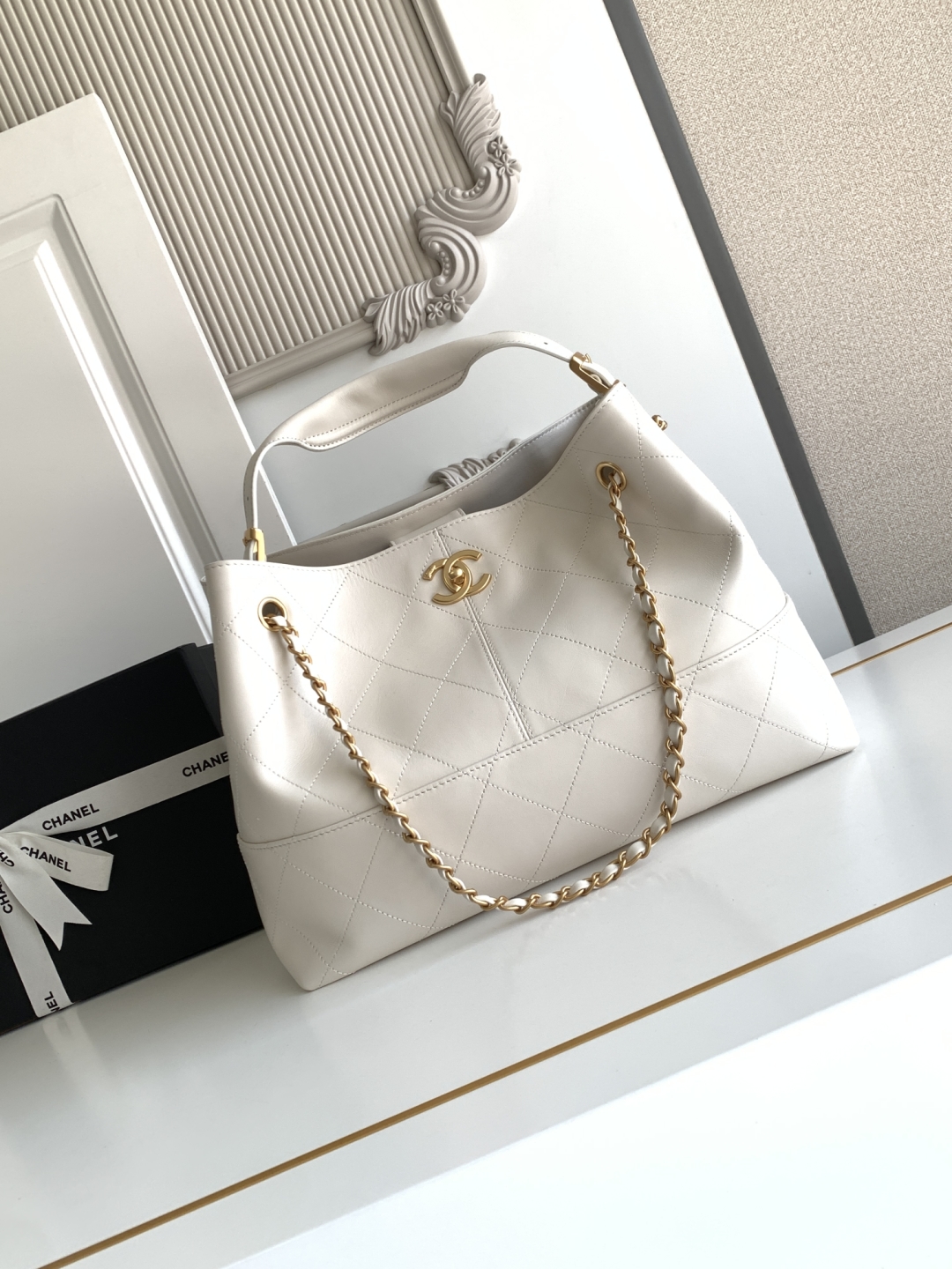 CHANEL香奈兒一比一拼色托特包白色金鏈條菱格紋法式時尚大容量AS5634