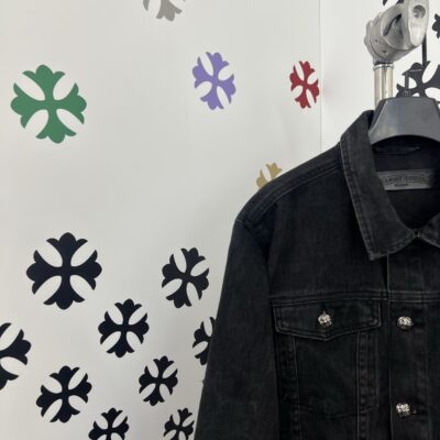克羅心高仿服饰拼色十字架牛仔外套男士潮流休閒款 精緻工藝細節完美