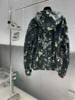 路易威登高仿25SS Nigo聯名雙面連帽拉鍊夾克 街頭潮流 精品復刻
