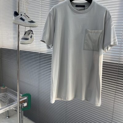 LV 高仿 灰色 25SS MONOGRAM 錦綸嵌飾T恤 男女同款