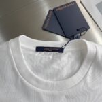 LV 高仿 白色 25SS MONOGRAM 錦綸嵌飾T恤 男女同款