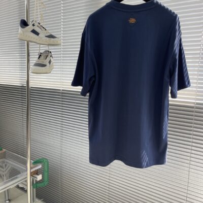 LV复刻藍色龍蝦刺繡圓領短袖時尚百搭2025新品法國奢華