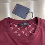 LV短袖T恤精品仿製2025復刻版棗紅色圓領男女同款舒適耐穿品質保障
