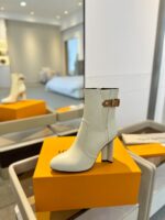 LV 原單高仿秋冬走秀款6寸短靴 女士梅花跟高貴楦型