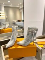 LV高仿秋冬走秀短靴 女士高貴典雅楦型新品