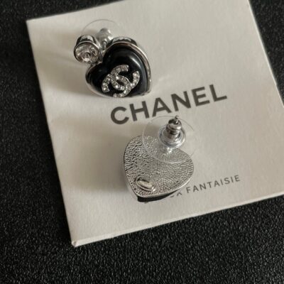 Chanel高仿愛心雙C鑲鑽耳釘精緻百搭法式奢華淑女設計