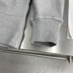 LOEWE Anagram刺繡長袖T恤 2025秋冬新品 簡約白色上衣