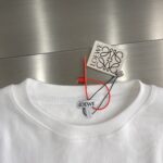 LOEWE Anagram刺繡長袖T恤 白色 2025秋冬新品 簡約極簡風上衣