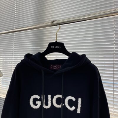 Gucci高仿黑色刺繡字母連帽衛衣430克純棉OS慵懶休閒款