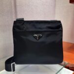 Prada 精品仿製 2VH053 新款相機包 降落傘面料三角標徽