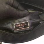 Prada 精品仿製 2VH053 新款相機包 降落傘面料三角標徽
