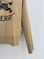 BURBERRY高仿雙面可穿拉鍊帽衫開衫格紋騎士字母LOGO時尚