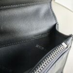 Burberry頂級原單雙折錢夾格紋牛皮立體徽標經典設計