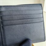 Burberry高仿男士短夾格紋皮革立體徽標新品設計