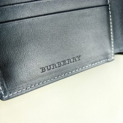 Burberry一比一男士短夾格紋皮革多卡位精緻設計