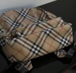 Burberry高仿黃格紋托特包風衣色系經典實用2025新品