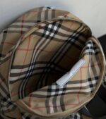 Burberry高仿黃格紋托特包風衣色系經典實用2025新品