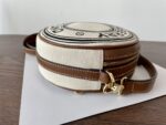 Burberry高仿圓餅包雙層拉鍊設計英倫風小可愛2025新品