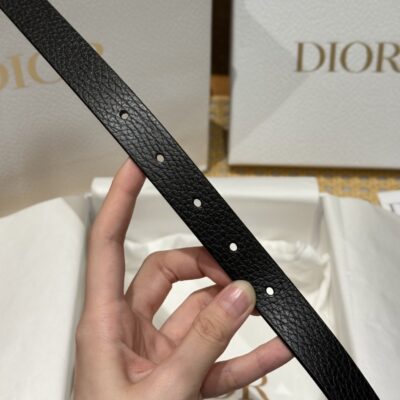 Dior高仿馬鞍黑色腰帶2cm纖細時尚復古金屬CD扣