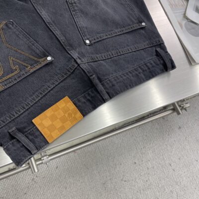 LV一比一25FW新款1V滑板牛仔褲 男士日系丹寧布設計 明線刺繡原單高端長褲