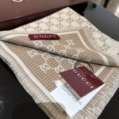Gucci高仿羊毛真絲圍巾小字母GG格紋款秋冬新作時尚百搭精品