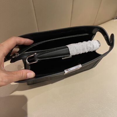 FENDI Peekaboo ISeeU XCross 手袋｜FF提花拼接布料手工漸變設計