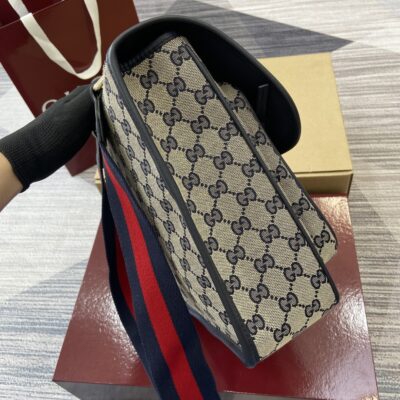Gucci 高仿 GG郵差包 經典紅藍織帶 男士復古帆布包793823