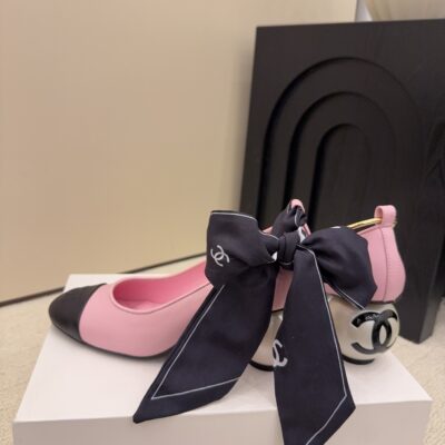 香奈兒 Chanel 精品仿製瑪麗珍鞋 粉黑拼色金環設計 甜美氣質小香風