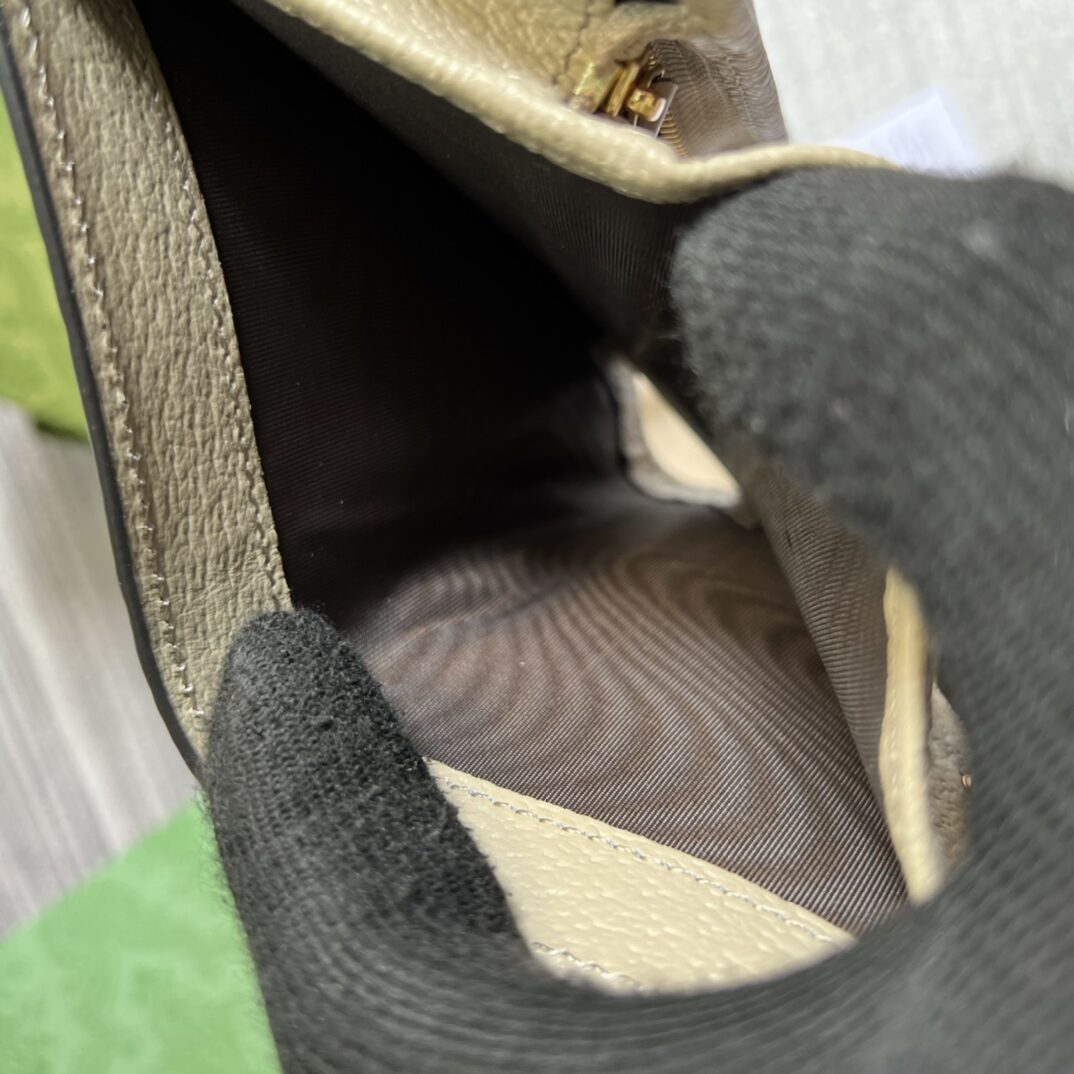 高仿Gucci錢包全攻略:頂級工藝解析與避坑選購指南