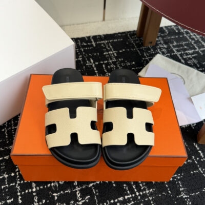Hermes頂級原單拖鞋H字母鏤空設計米色牛皮質感舒適百搭時尚高級精品涼拖