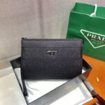 精品仿製 Prada2VF032 Saffiano皮革男士手包