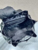 頂級原單 Prada1BZ811B 油蠟小牛皮雙肩背包