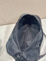 頂級原單 Prada2VC015A 三角徽標降落傘布旅行包